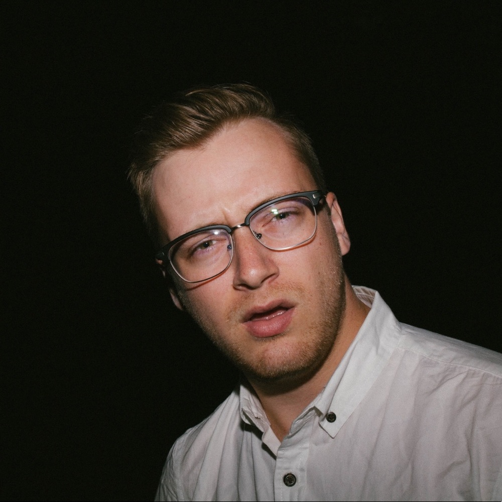 Meet your Posher, Ari